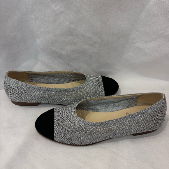Chanel Flats - Picture 1 of 7